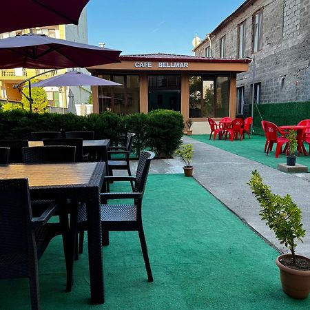 Hotel BellMar Koboeleti Buitenkant foto